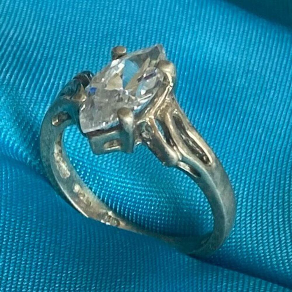 AQL Striking Marquee Sim Diamond in Sterling Silver